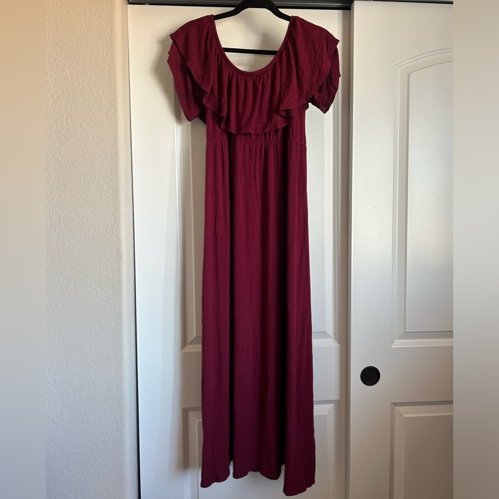 Maternity dress- Large